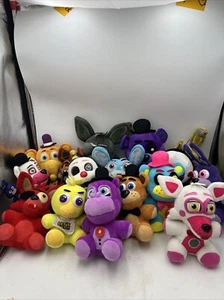Five Nights At Freddy’s Plush Lot Of 16 fnaf RARE - Picture 1 of 9