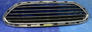 2014-2017 FORD FIESTA UPPER GRILLE ASSEMBLY W/UPPER COVER  CHROME OEM - Picture 1 of 11