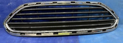 2014-2017 FORD FIESTA UPPER GRILLE ASSEMBLY W/UPPER COVER  CHROME OEM - Image 1 of 4