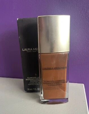 Laura Mercier Flawless Lumiere Radiance Perfecting Foundation 30ml -6N2 Espresso - Image 1 of 4