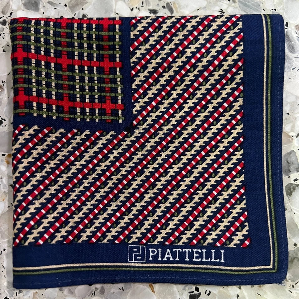 PAÑUELO HOMBRE ROJO AZUL RAYAS CUADROS CLÁSICO ALGODÓN BOLSILLO ARTE CUADRADO18" #PT1 Foto 1 de 3