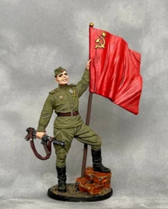 ⭐Figura de acción miniaturas soldado soviético 54 mm soldados de hojalata 1\32. Pintado⭐ - Imagen 1 de 9