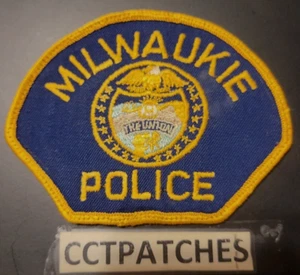 MILWAUKIE, OREGON POLICE SHOULDER PATCH OR - Picture 1 of 2