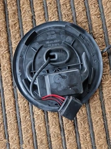 Audi A1 8x 1.4 Tfsi 2016 FUEL PUMP CONTROL UNIIT 6R0971839 (14/1) - Picture 1 of 3