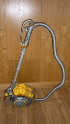 Dyson DC11 All Floors cylinder vacuum cleaner, new motor 12M Gtee (18) - Image 1 of 4