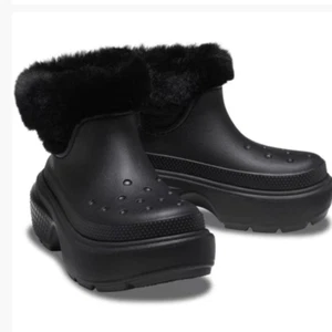 Crocs Stomp Lined Boots Unisex Adults, Black, Size M9 / W11, NWOT - Picture 1 of 11