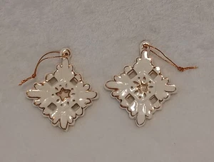 Set 2 Ornamenti Natalizi Lenox Fiocchi di Neve (Attacca alle Luci Albero di Natale) - Foto 1 di 5