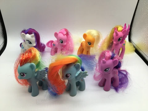 My Little Pony G4 Lot of 7 Twilight Rainbow Pinkie Cadance Rarity USED AS IS A8 Cover