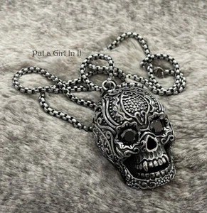 New ORNATE EMBOSSED HEAVY STAINLESS STEEL SKULL CHAIN PENDANT BIKER NECKLACE - Picture 1 of 10