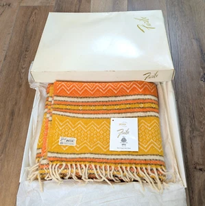 Manta de Colección FARIBO 100 % Lana Pura Flecos 47x57 MESA Naranja Dorado Crema - Imagen 1 de 10