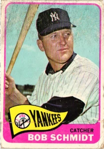 1965 Topps - High # #582 Bob Schmidt - Yankees - Picture 1 of 2