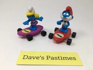 Hardee's Skateboard Figur Spielfigur Applause Peyo Lot Papa Schlumpf SchlumpfineR1 - Bild 1 von 4