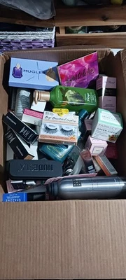 Paquete de cosméticos/cuidado de la piel - Lote mixto - Tiradores aleatorios Foto 1 de 4