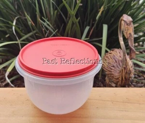 TUPPERWARE CLÁSICO MEZCLADOR MINI - BASE TRANSPARENTE Y SELLO ROJO - Imagen 1 de 2