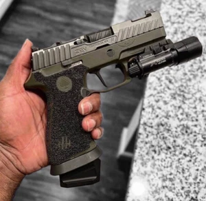 Handleitgrips Grip Tape Enhancement for SIG SAUER P320 X CARRY - Picture 1 of 13