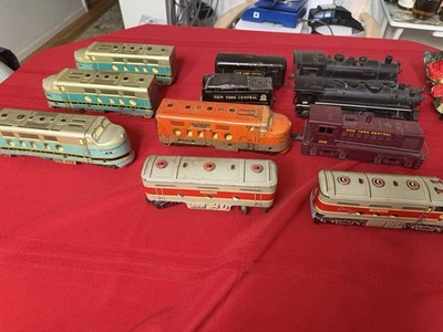 Vintage Lot Of 11-MARX Trains Engines O SCALE  Untested… Look - Image 1 of 4