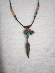 Navajo 9" Beaded necklace Bear & Feather accent pendant - Picture 1 of 3