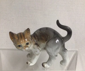 Vintage Bone China Kitty Cat by Giftcraft - Porcelain Cat Taiwan - Picture 1 of 7