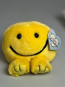 Vintage Swibco Puffkins HAPPY Stuffed Plush Yellow Smiley Face#6684 W/ TAG - Picture 1 of 10