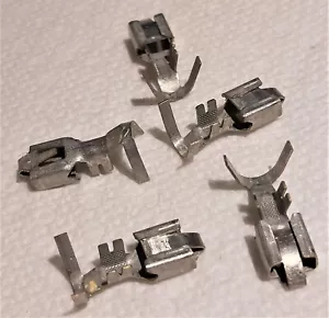 5 pieces of Delphi/Aptiv Female Terminals 12052456-L for 12-10 AWG - Picture 1 of 6