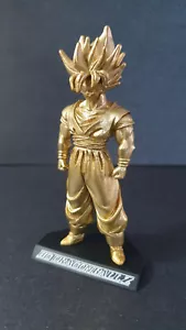 Dragon Ball Z Son Goku Figura Oro Gashapon Oro Son Gokou Bandai HG - Foto 1 di 12