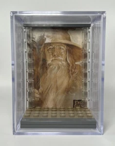 Minifigure Display Case For Lego LOTR Gandalf NO MINIFIG INCLUDED - Picture 1 of 3