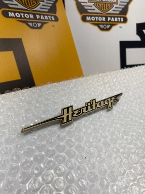🔥Emblema de guardabarros delantero único Harley-Davidson OEM Heritage Softtail🔥 Foto 1 de 4