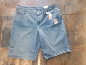 St. John’s Bay Women’s Bermuda Denim Jean Shorts Size 24 W