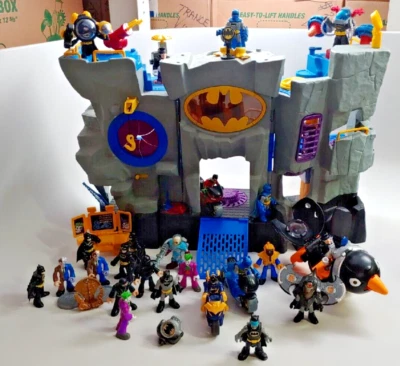 Fisher Price Batman Bat Cave Imaginext DC 24+ Figures Vehicles LOT Play Set 2007 - Изображение 1 из 4