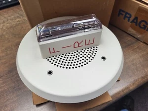 GENTEX 904-0479-002 SPK8-1575WW 8IN ROUND EVACUATION WALL SPEAKER W/ STROBE - Picture 1 of 3