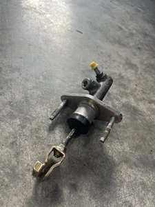 1996 - 2000 Honda Civic DX LX EX Factory OEM Manual Clutch Master Cylinder Used - Picture 1 of 7