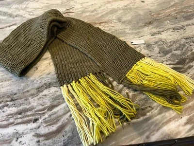 Anthropologie Verde Grueso Tejido Largo Bufanda Multicolor Flecos Acrílico Nuevo con Etiquetas Foto 1 de 4