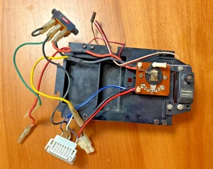 Bandeja Controlador de Velocidad Tamiya Clod Buster De Colección con Servo e Interruptor de Economía de Potencia - Imagen 1 de 7