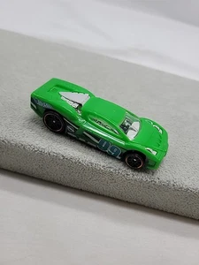 2013 Hot Wheels Accele Racer REVERB Green Car 1:64 Acceleracer - Bild 1 von 13
