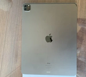 Apple iPad Pro 4. Gen 128GB, Wi-Fi + 4G (Ohne Simlock), 12,9 Zoll - Space Grau - Bild 1 von 5