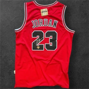 Michael Jordan Signed BULLS Team Autographed Jersey #23 Red Hologram COA - Picture 1 of 5