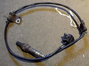 Oxygen lambda O2 sensor, genuine Mazda MX-5 mk2 1.6 & 1.8, 1998-2000, MX5, USED - Picture 1 of 1