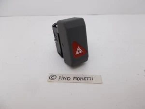INTERRUTTURE LUCI EMERGENZA CLIO I (B57-C57) -7700797785 - NUOVO ORIGINALE!!! - Picture 1 of 6