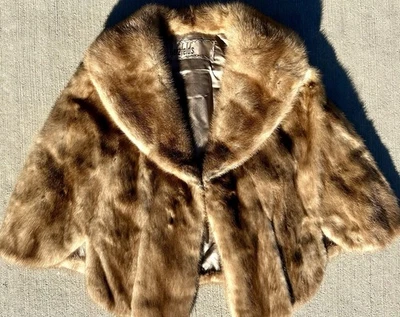 Vintage Mink Fur Brown Stole Cape Jacket Shawl Pockets Open Sleeves Size 10/12 - Image 1 of 4