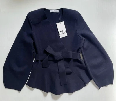 Blazer tejido Zara nuevo con etiquetas con cinturón y hombrera en azul marino - pequeño Foto 1 de 3