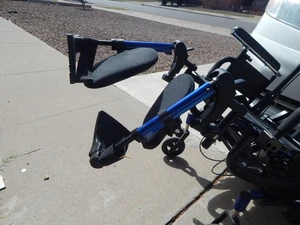 Quickie IRIS Wheelchair Elevating Legrest Leg Rest Footrest Foot Rest - Picture 1 of 5