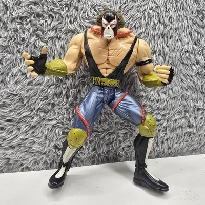 Figura de acción Lethal Impact Bane 7,5" Legends of the Dark Knight DC Kenner 1997 Foto 1 de 4