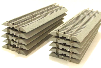 Lionel FasTrack 10" Straight Track Section O Gauge 6-12014 Ten Inch Lot Of 10 - Image 1 of 4
