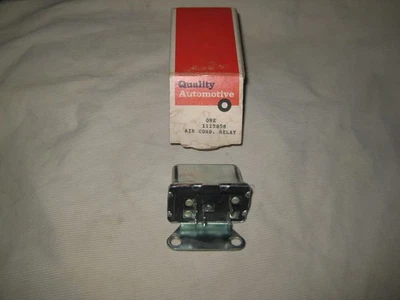 NOS CHEVY Car CHEVY Truck CHEVROLET Corvette GM A/C RELAY Foto 1 de 2