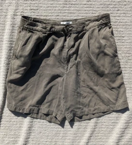 Arnold Palmer 4 Pocket Pleated Men's Shorts 100% Silk Olive Green- 36" - Picture 1 of 5