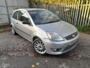 Ford Fiesta mk6 ZETEC S SILVER BREAKING SPARE side repeater PETROL ST 3 PFL - Picture 1 of 24