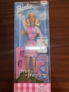 2000 Barbie Doll Pretty Picnic Mattel 50615 w/ Picnic Basket Pink Dress NEW - Picture 1 of 4