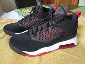 Jordan Maxin 200 Gr. 45 EUR CD6107 006 441 Basketballschuhe schwarz/rot - Bild 1 von 9