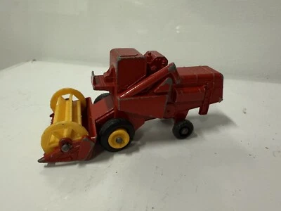 Vintage Matchbox Lesney #65-C / 1967: Claas Combine Harvester - Image 1 of 4