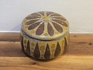 Mexican Folk Art Pottery Pot With Lid, Hand Painted - Picture 1 of 8